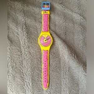 Swatch  Simpsons casual doughnut watch seconds of sweetness